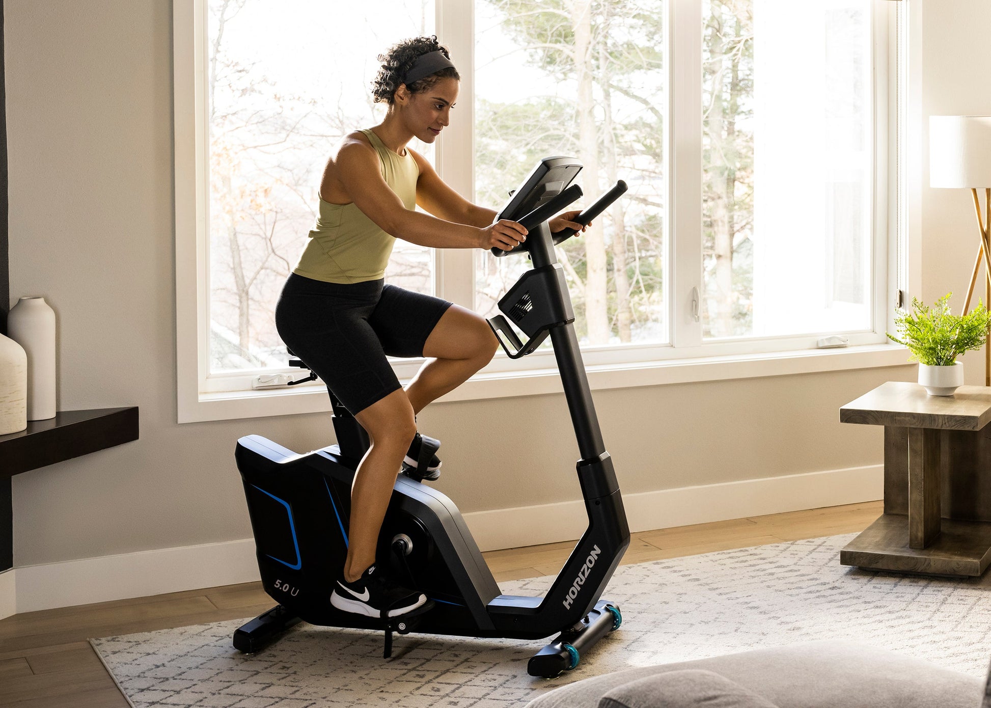 Horizon 5.0 U Upright Bike Horizon 5.0 U Upright Bike