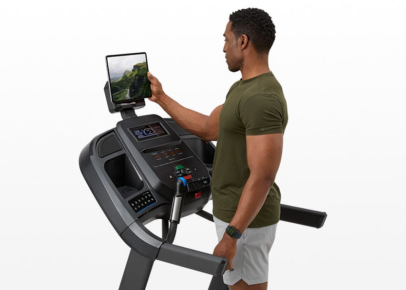 ランニングマシン Horizon 7.0 AT (Treadmill) 7.0 AT Treadmill - Powerful Performance | Horizon Fitness
