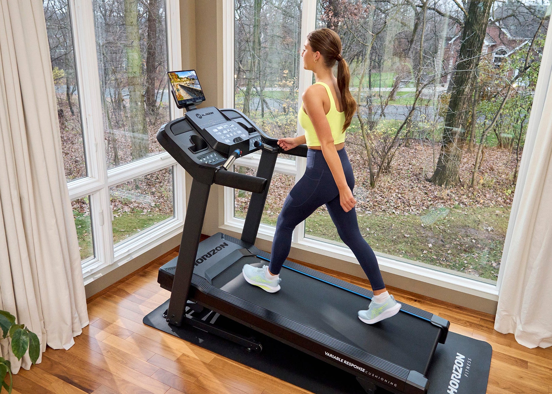 Elite Runner X Treadmill Vs Horizon 7.0 At: Ultimate Home Gym Showdown
