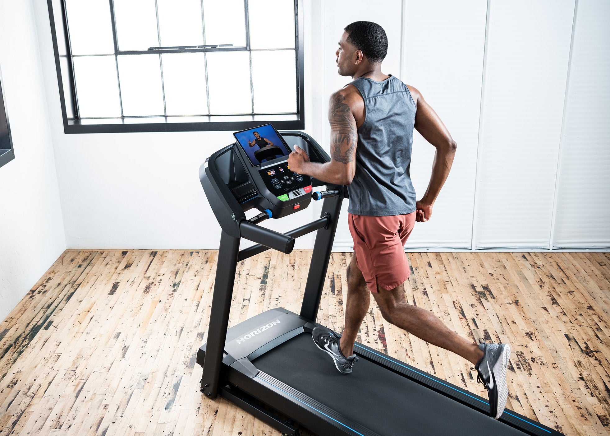 T202 Treadmill - Affordable treadmill | Horizon Fitness